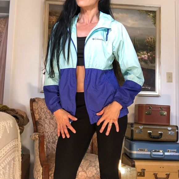 Columbia light jacket coat  - Picture 2 of 5